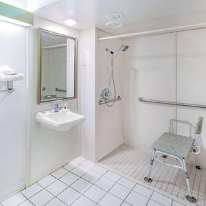 Queen Room Disability Access
