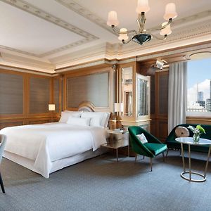 Executive One-Bedroom King Suite