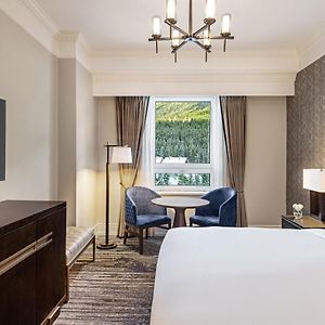 Fairmont Queen Room