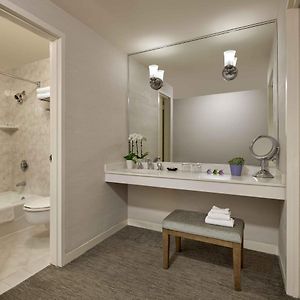 Premier King Room