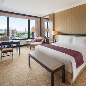 Grand King Room