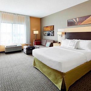 Executive  Suite Mobility or hearing accessible