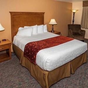 Deluxe Top floor Queen Room