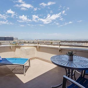 Presidential One-Bedroom King Suite