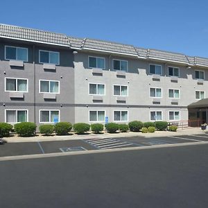 Super 8 By Wyndham Chico