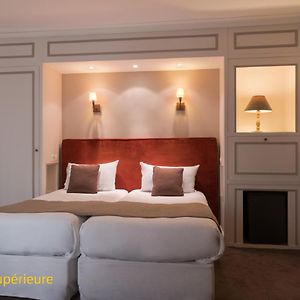 Superior Queen Room