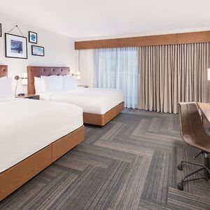 Queen Suite