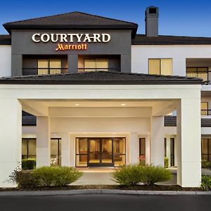 Courtyard By Marriott Roseville