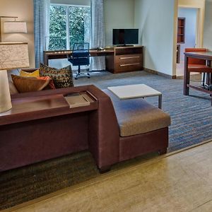 One-Bedroom King Suite Mobility accessible