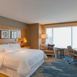 Tradition King Guest Room