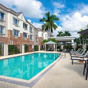Courtyard By Marriott Sarasota At University Town Center