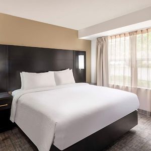 One-Bedroom King Suite