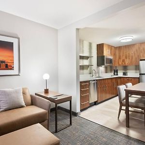 Queen Suite