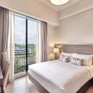 Two-Bedroom King Suite