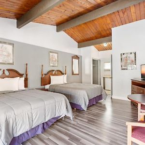 Superior Deluxe Room