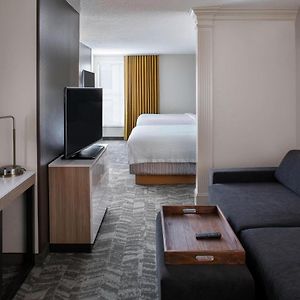 Suite Hearing accessible