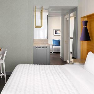 Urban One-Bedroom Junior Suite