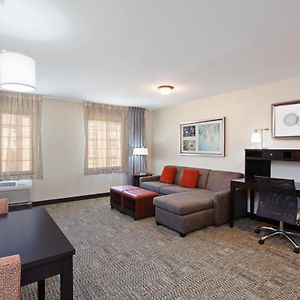 One-Bedroom King Suite