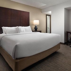 One-Bedroom King Suite