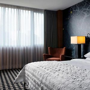 Classic  King Room Mobility or hearing accessible