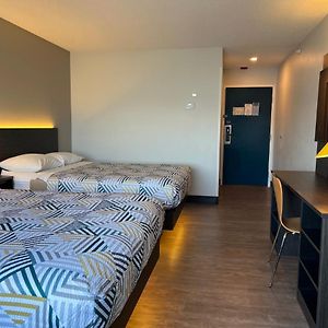 Motel 6 Indianapolis Carmel