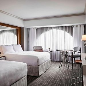 Queen Room Hearing Accesible