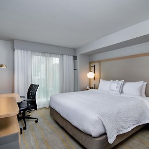 King Room Hearing Accessible