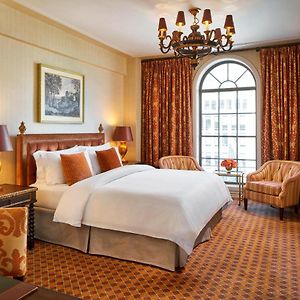 Premier King Room