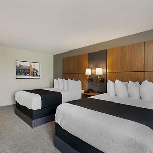 Top Floor Suite