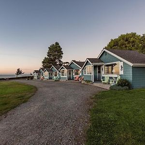 Deluxe Bungalow