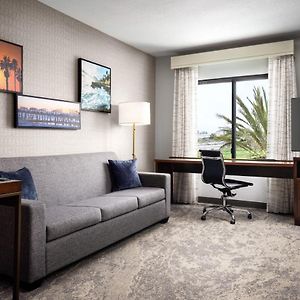 One-Bedroom King Suite