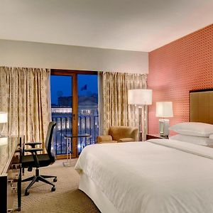 Classic King Room