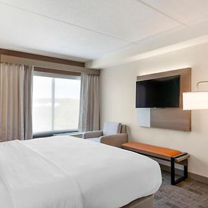 King Suite Mobility accessible