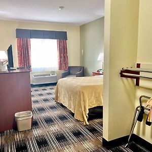 Queen Room Mobility accessible