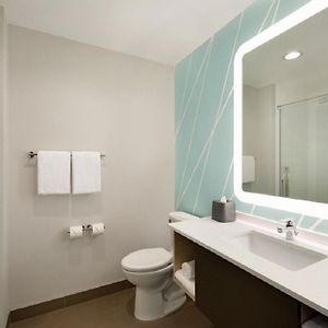 King Room Hearing Accessible