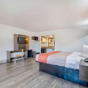 King Room Disability Access