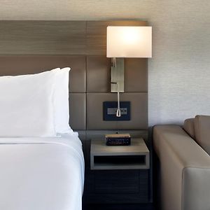 King Room Hearing Accessible