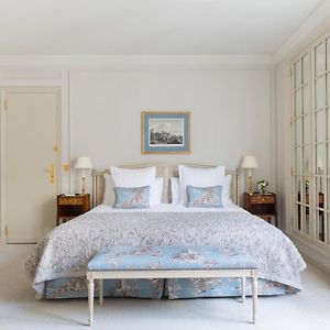 Executive King Room