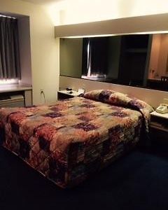 Queen Room Disability Access