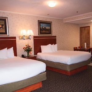 Brandin' Iron Inn