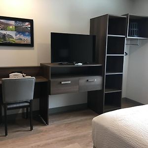 Queen Room Disability Access