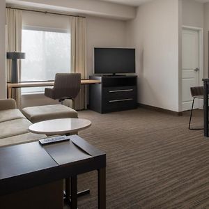 One-Bedroom King Suite