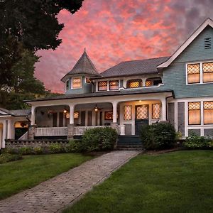 Black Walnut B&B Inn
