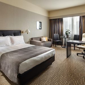Premium Queen Room