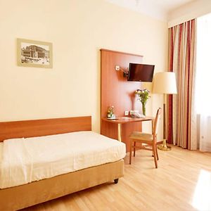 Basic Single Room