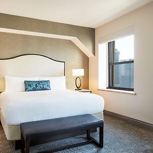 Executive Tower King Room