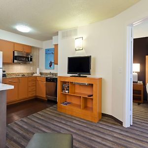 One-Bedroom King Suite