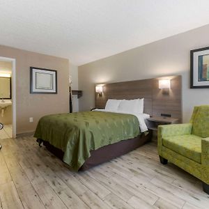Queen Room Mobility accessible