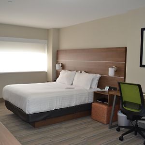 Queen Room Disability Access
