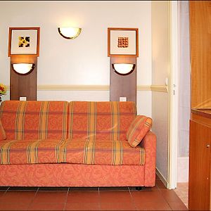 Classic Studio